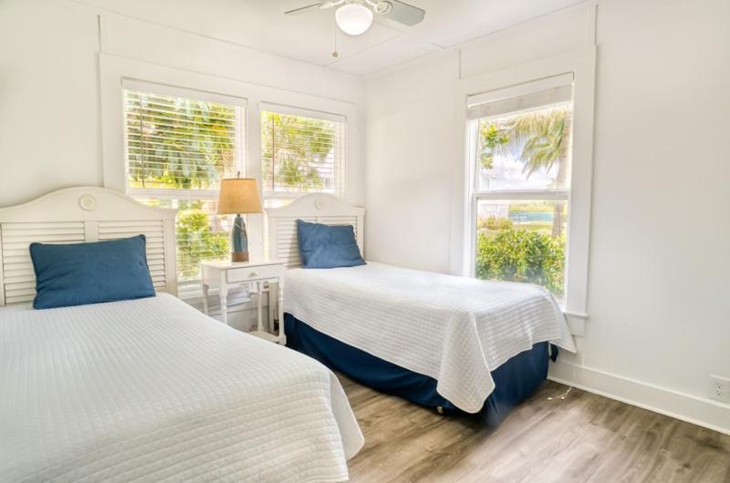 Baywatch Cottage Home Captiva Island Екстер'єр фото